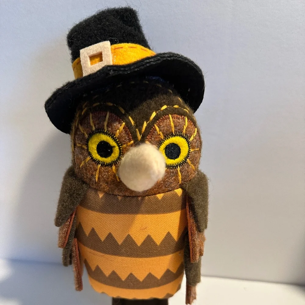 Target Hyde and EEK Collectable Barney the Owl In Witch Hat